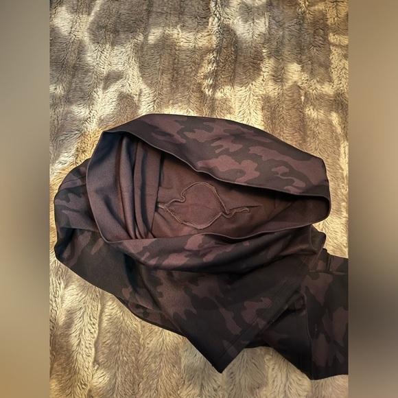 Spanx Camo Leggings Size XL - Picture 5 of 6